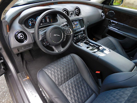 Editorial 2016 jaguar xjl portfolio sh 22