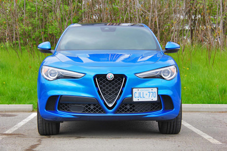 Editorial 2019 alfa romeo stelvio quadrifoglio awd 02 dw
