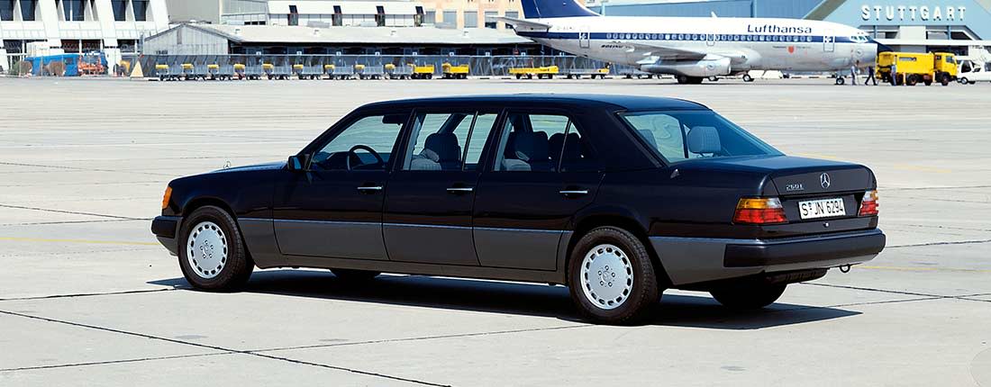 mercedes-benz-260-back