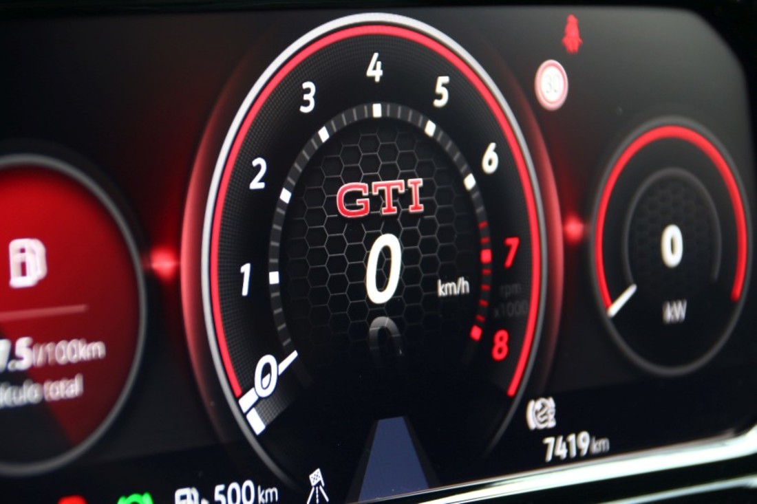 pueba-vw-golf-gti-05.jpg
