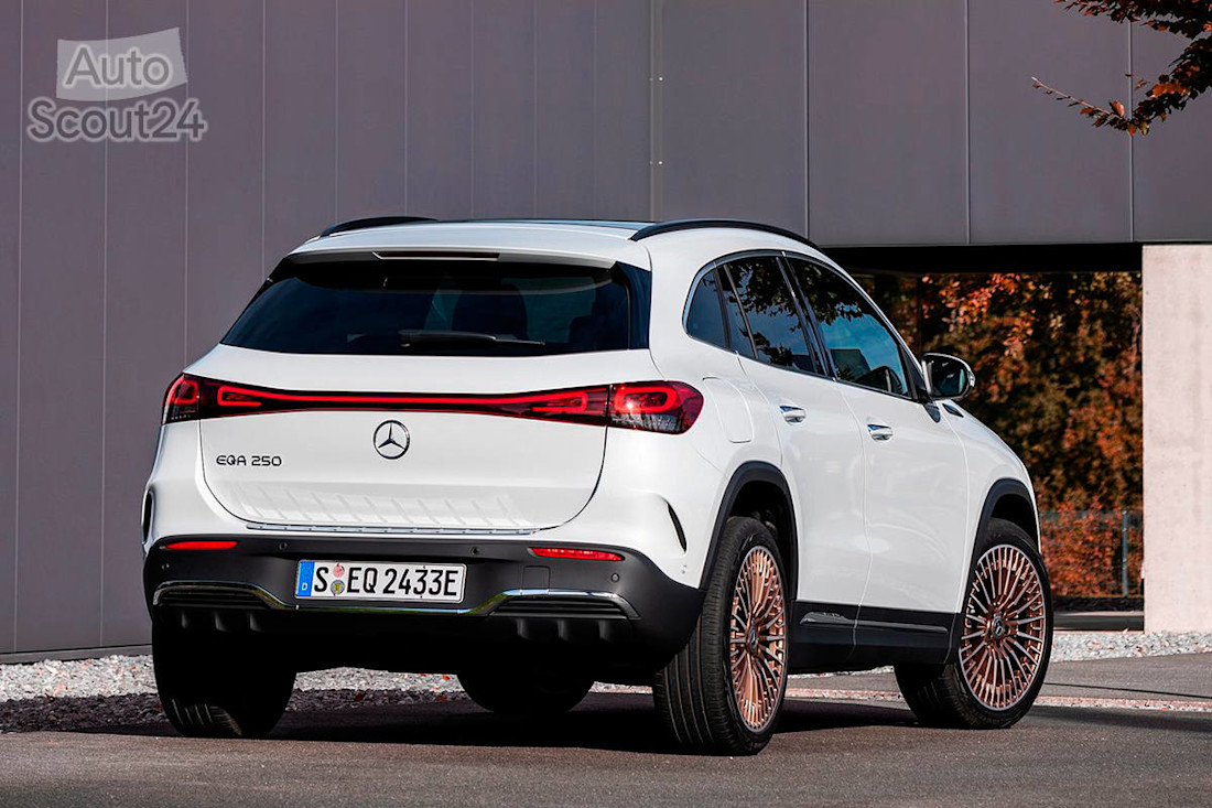 Contacto Mercedes EQA 250 2021 Ruben Fidalgo(16).jpg