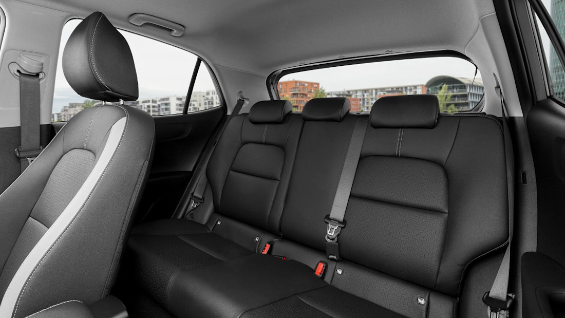 kia-picanto-gtline-interior-digital-1920x1080-005 (1)