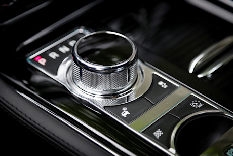 Editorial 2015 jaguar xj lwb awd portfolio ts 25