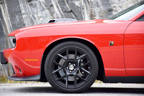 Editorial 2016 dodge challenger rt scat pack shaker jp 08