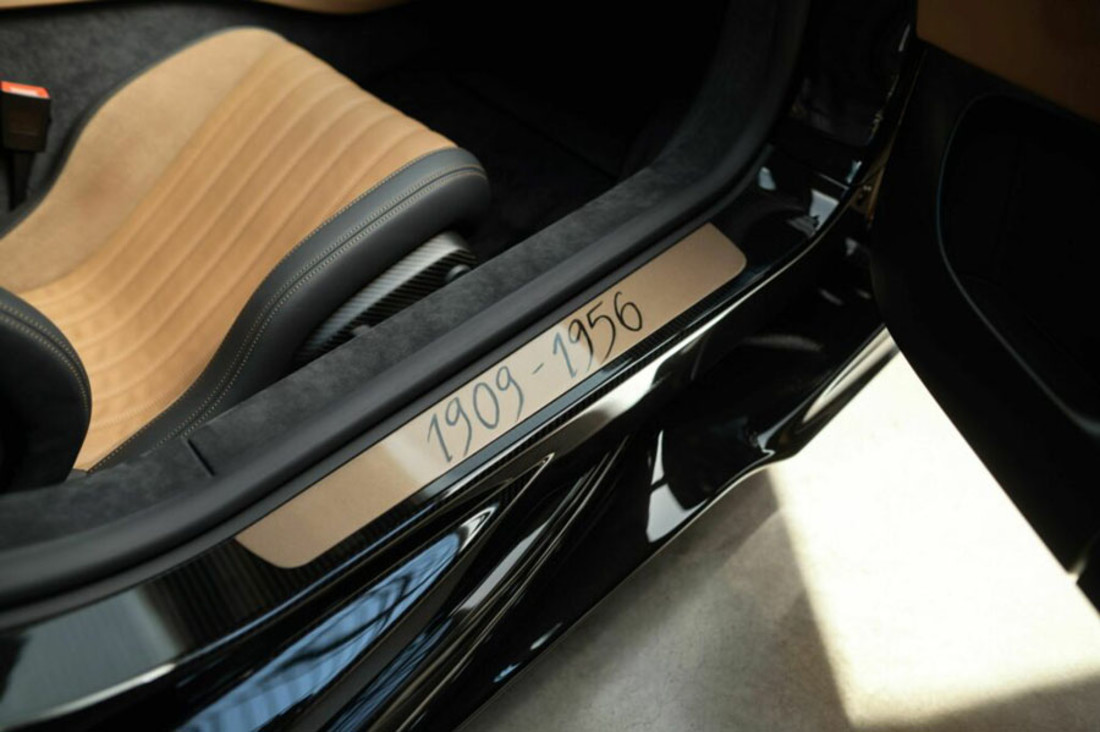 Bugatti-Chiron-Super-Sport-Golden-Era (10).jpg