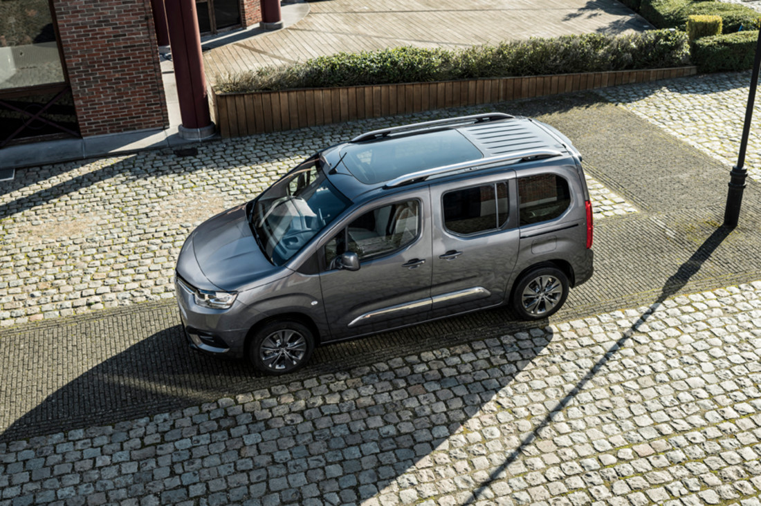 Toyota PROACE CITY VERSO (16).jpg