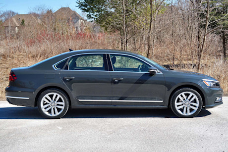 Editorial 2017 volkswagen passat highline v6 05 jm
