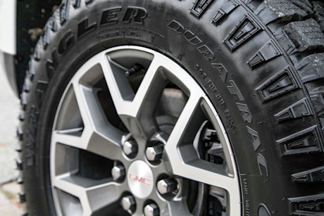 Editorial 2021 gmc canyon at4 09 jw