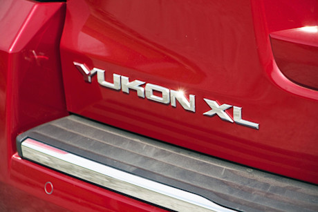 Editorial 2015 gmc yukon xl denali 4wd jy 16