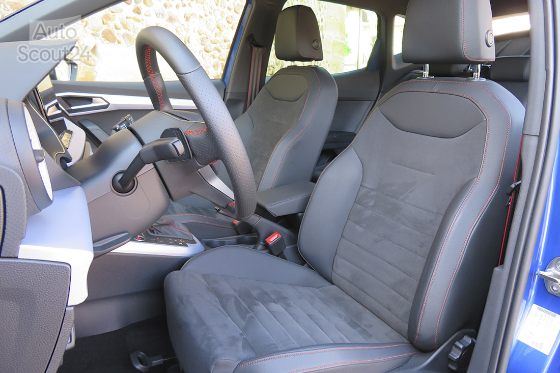 15_seat_arona_TSI_150_FR.JPG