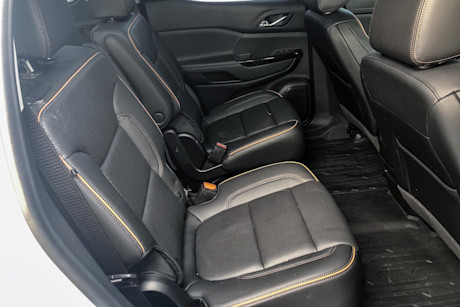 Editorial 2022 gmc acadia at4 11 pb