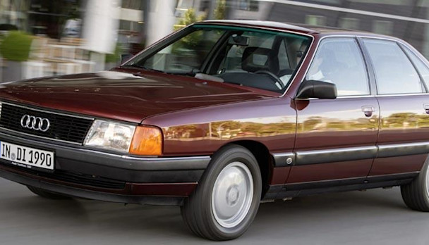Audi 100