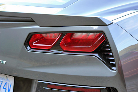 Editorial 2015 chevrolet corvette stingray 3lt 13 dh