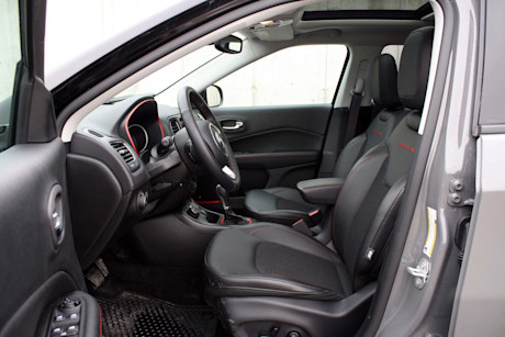Editorial 2020 jeep compass trailhawk 24 db fr