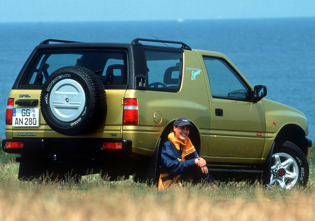 opel_frontera_sport_96.jpg