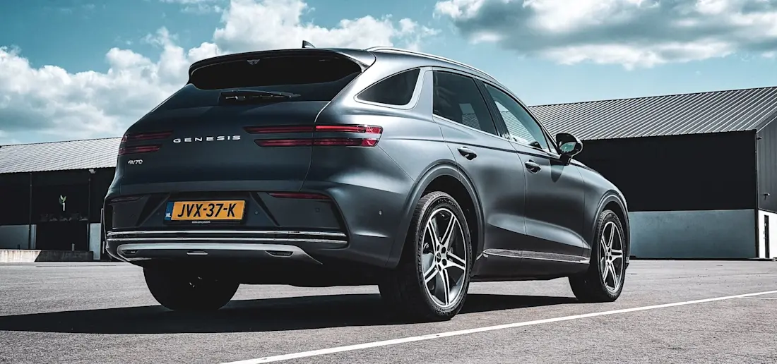 Genesis Electrified GV70