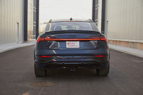 Editorial 06 audi sq8 sportback e tron