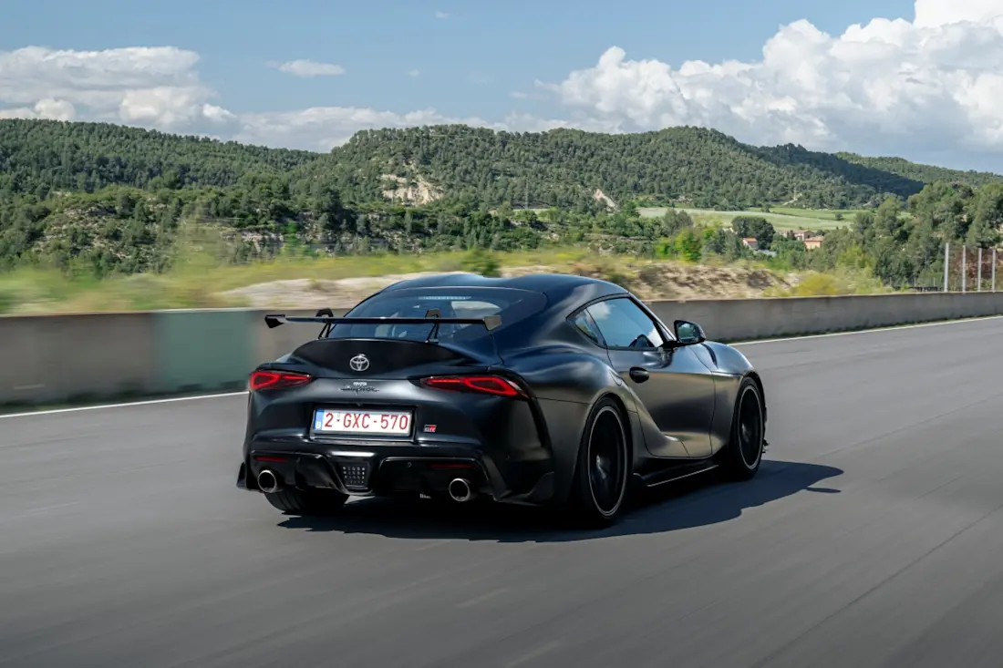 toyota-gr-supra-2025 (3)