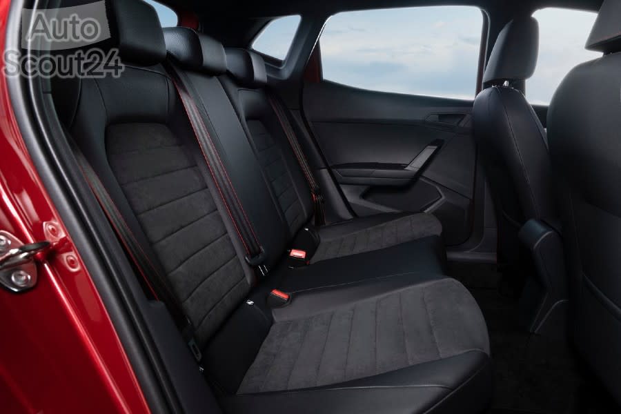 Seat-Ibiza-2022-1280-42.jpg