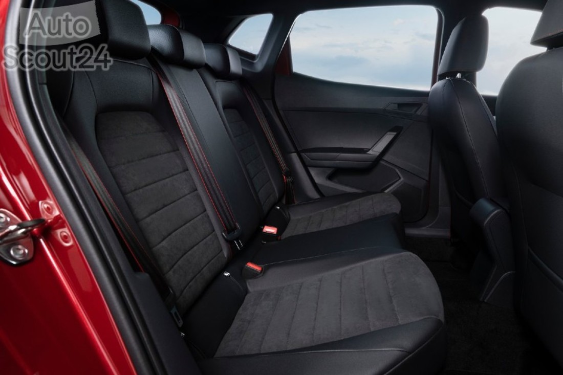 Seat-Ibiza-2022-1280-42.jpg