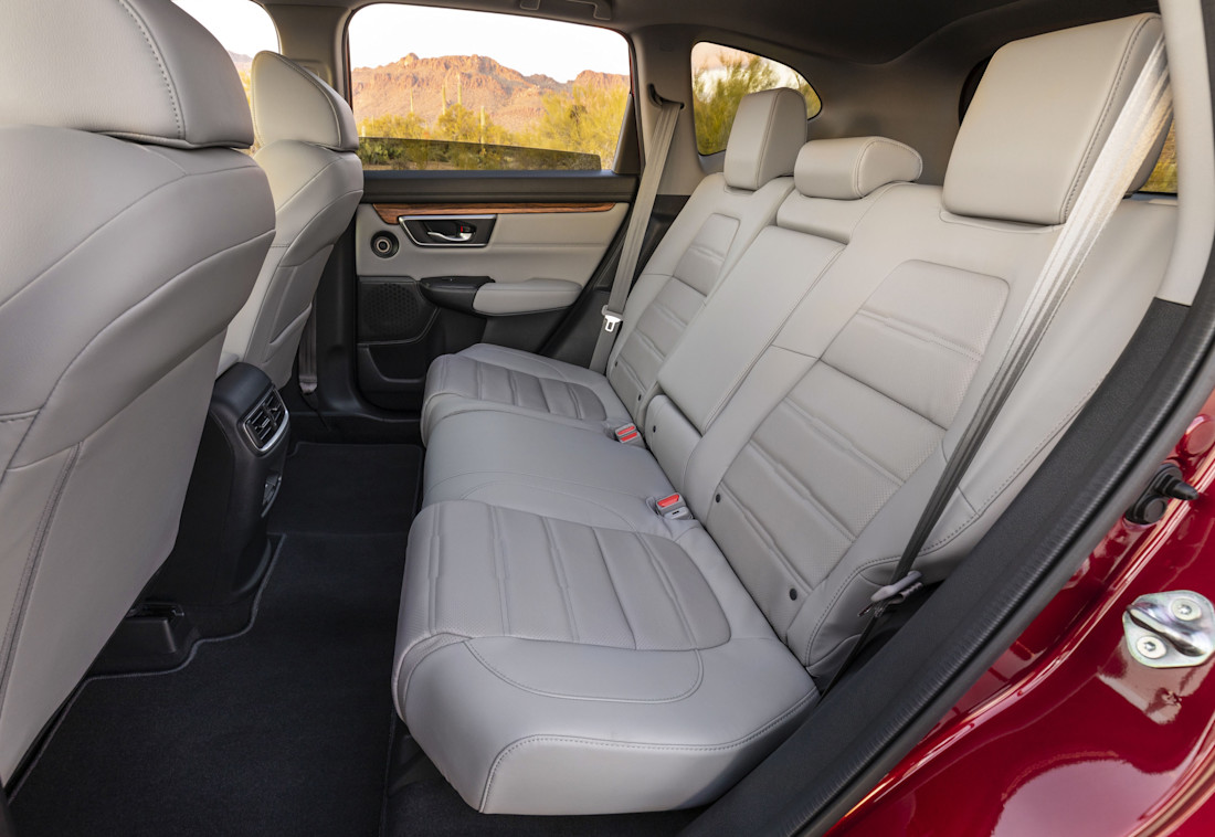honda-cr-v-hybrid-seats