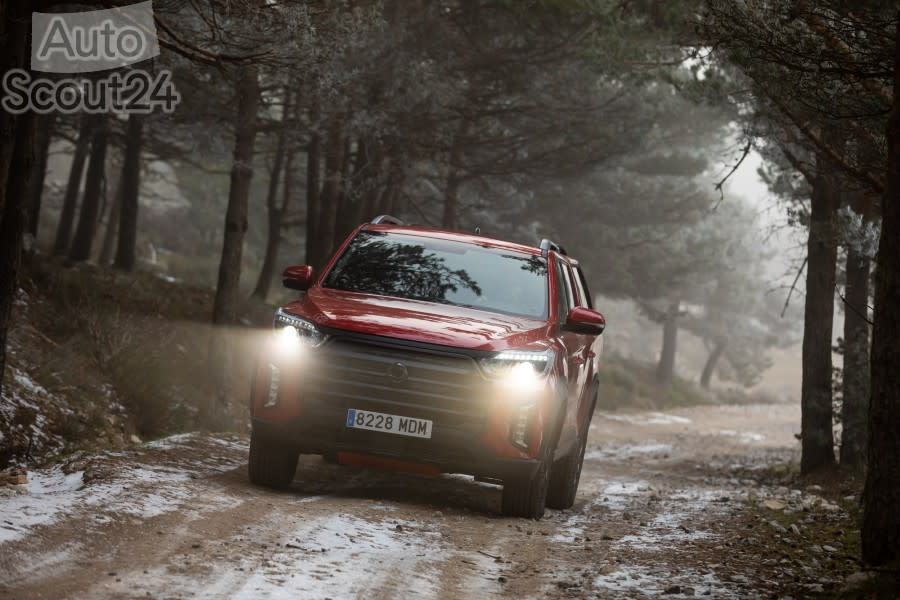 lr_indianred_ssangyong_mussosports_2023__59(1).jpg