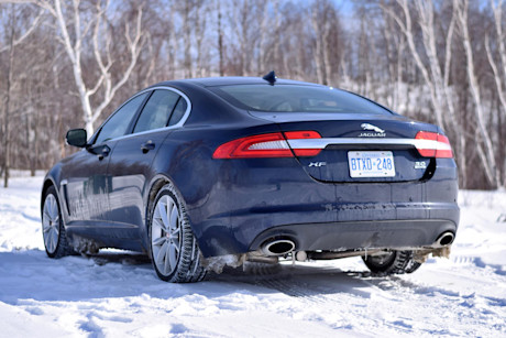 Editorial 2015 jaguar xf 30 awd jp 18