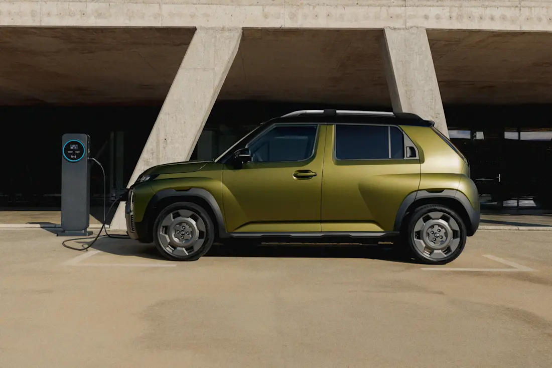 waarom-de-hyundai-inster-cross-8590-euro-duurder-is-dan-een-gewone-2025-04