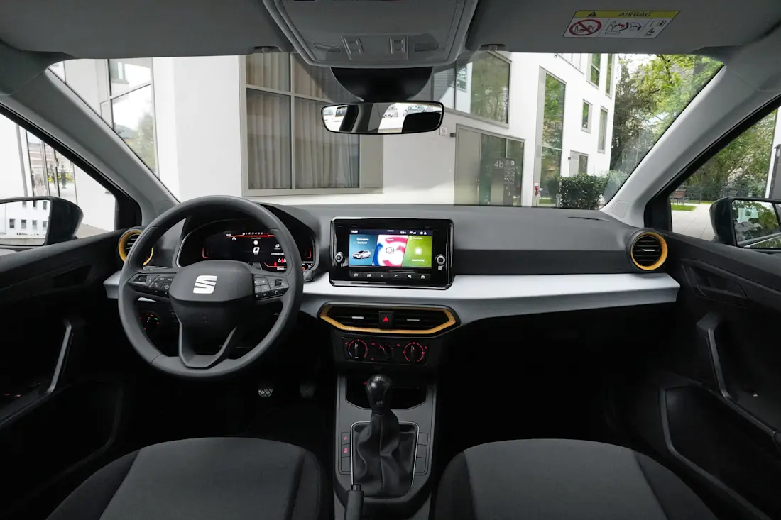 Seat-ibiza-reference-edition-2026_Heck-cockpit