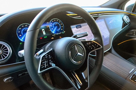 Mercedes-Benz EQS VUS 2023 : essai routier Image
