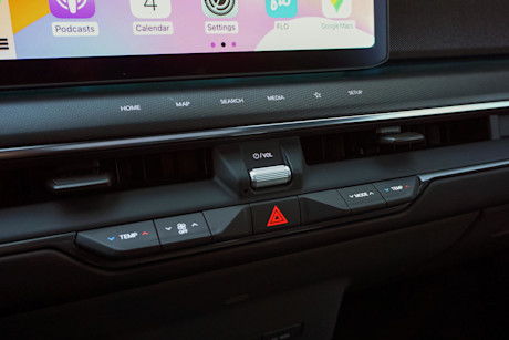 Editorial 2024 kia ev9 land gt line awd td 240417 26 di