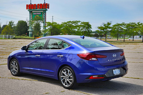 Editorial 2020 hyundai elantra ultimate 11 jm