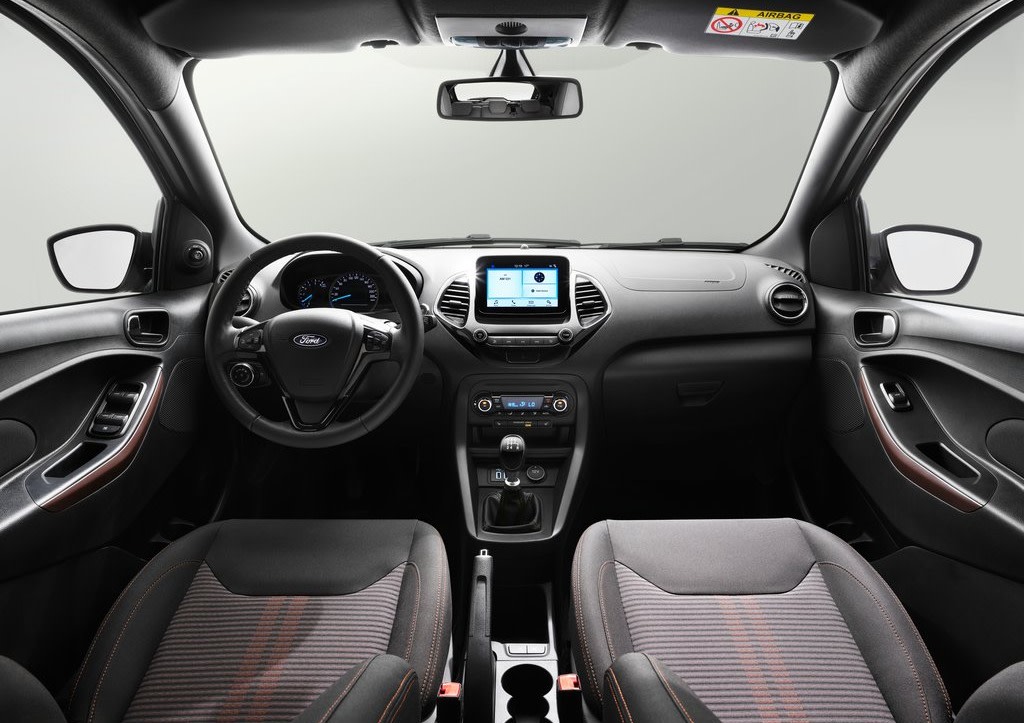 Ford-Ka_plus_interni.jpeg