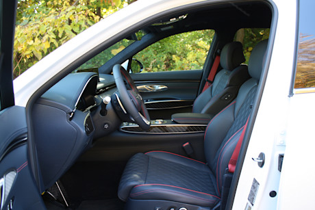Genesis GV70 3.5T Sport Plus 2025 : essai routier Image