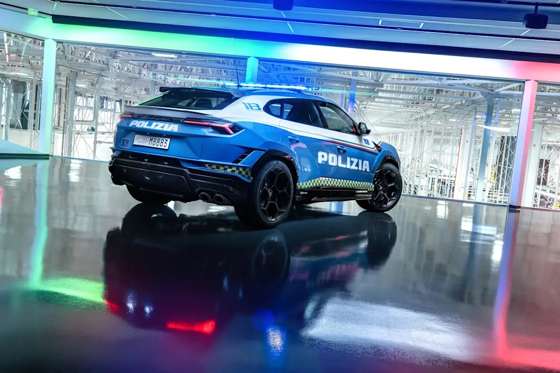 Urus Performante della Polizia 02