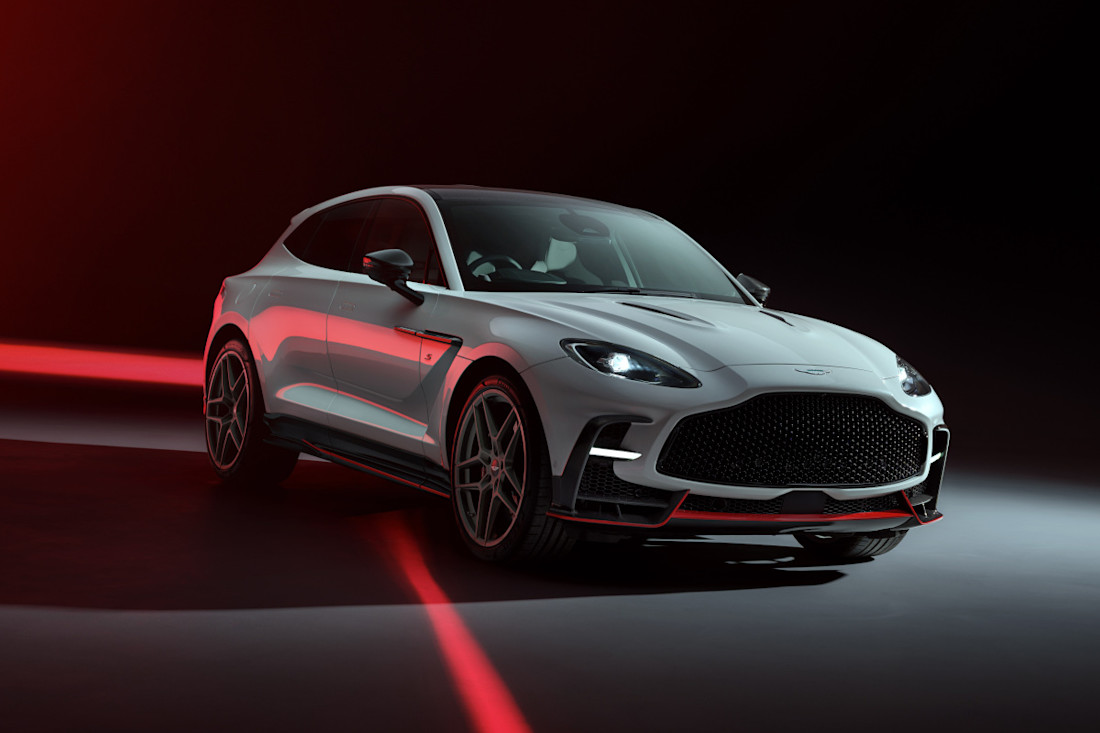 Aston-Martin-DBX-S-2025 (6).jpg