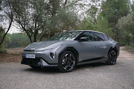 Editorial 2026 kia ev4 fd di 251209 17