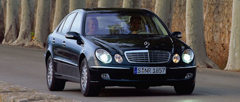 Mercedes-Benz E 240