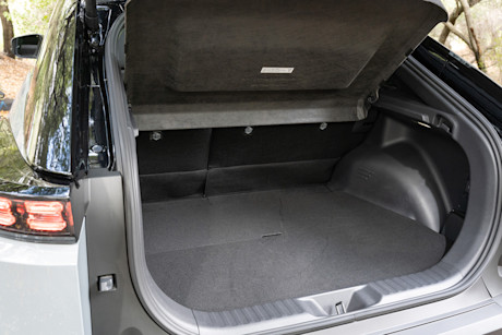 Subaru Uncharted 2026 : essai routier Body Image