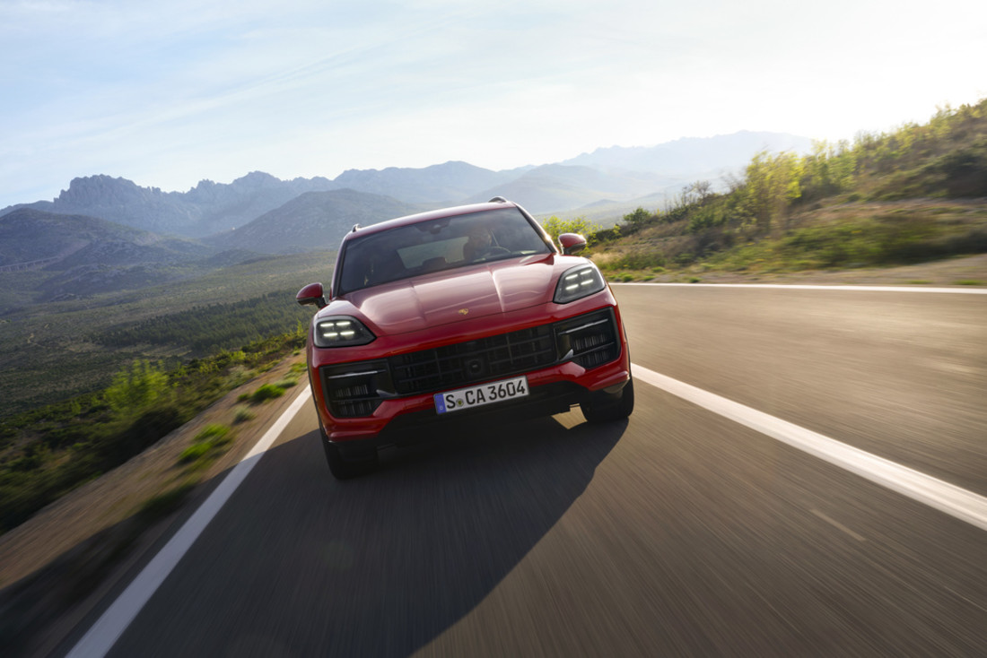 Nuovi modelli Cayenne GTS: motore V8 biturbo da 500 CV