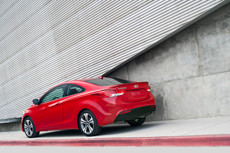 Editorial hyundai elantra coupe 08