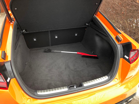 Editorial 2021 kia stinger gt limited neon orange 13 pb