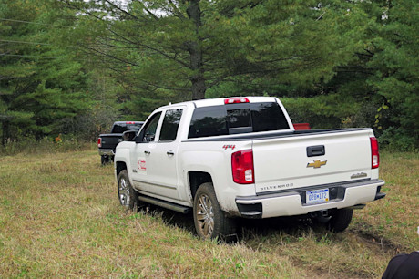 Editorial 04d 2016 chevrolet silverado