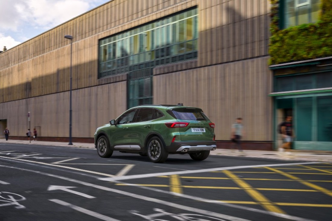 ford-kuga-2024.2.jpg