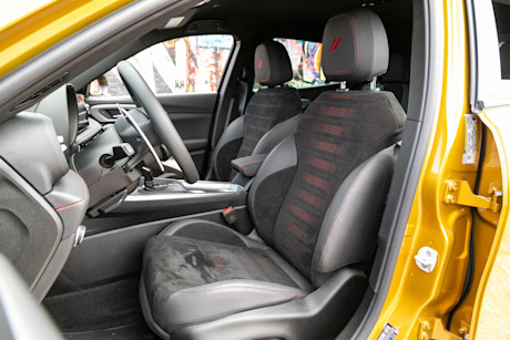 Editorial 2023 dodge hornet rt 14 jw
