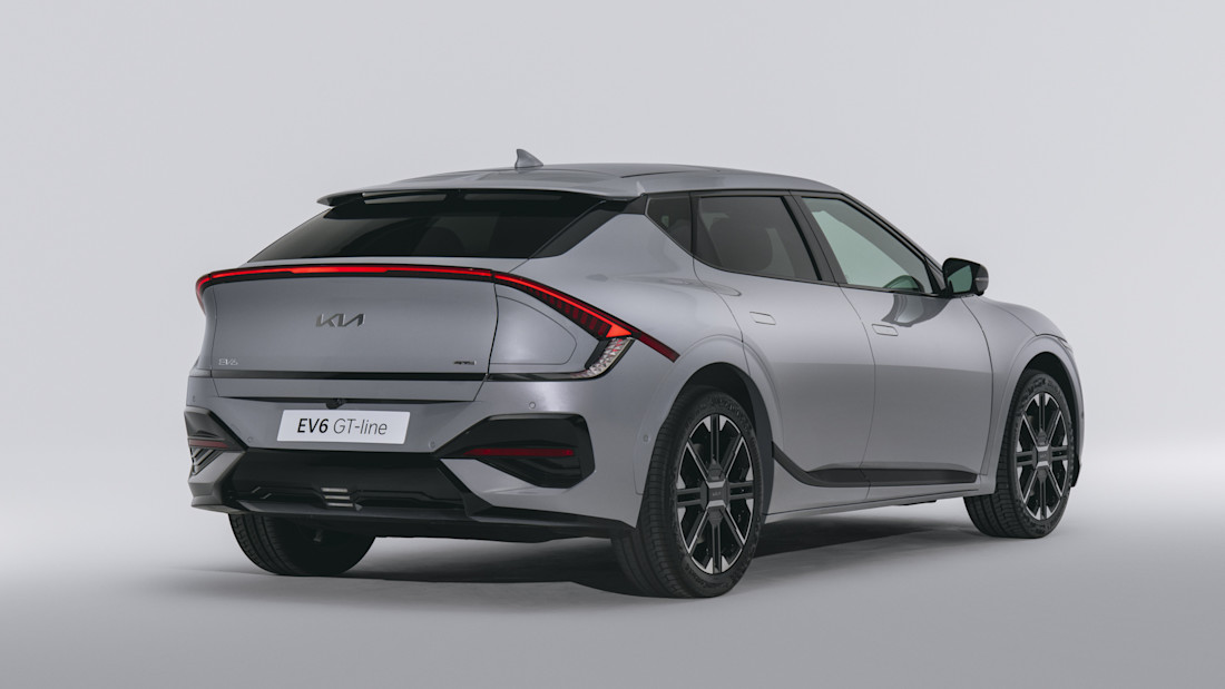 met-de-vernieuwde-kia-ev6-2024-ga-je-in-een-kwartier-van-groningen-naar-maastricht-2024-05.jpg