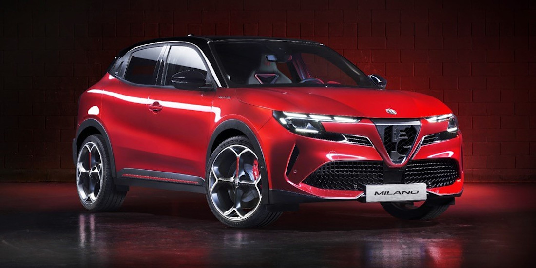 Su Auto in edicola: Alfa Romeo Junior, il nuovo Suv sportivo del Biscione