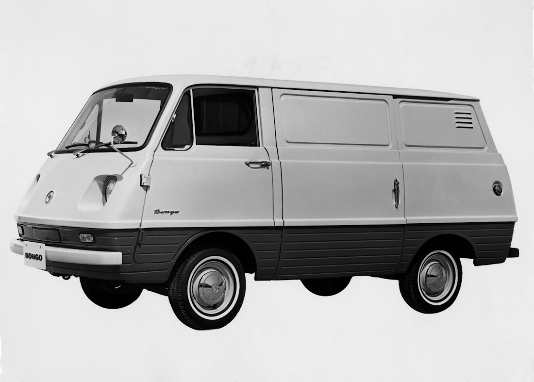 mazda-e-bongo-side