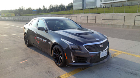 Editorial 2017 cadillac cts v 02 jb