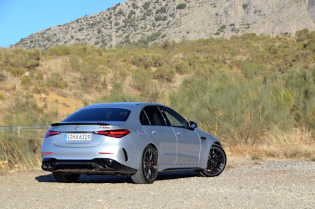 Mercedes-AMG C63 S E Performance 4MATIC+ 2024 : l’ère post-V8 vient de s’amorcer Image